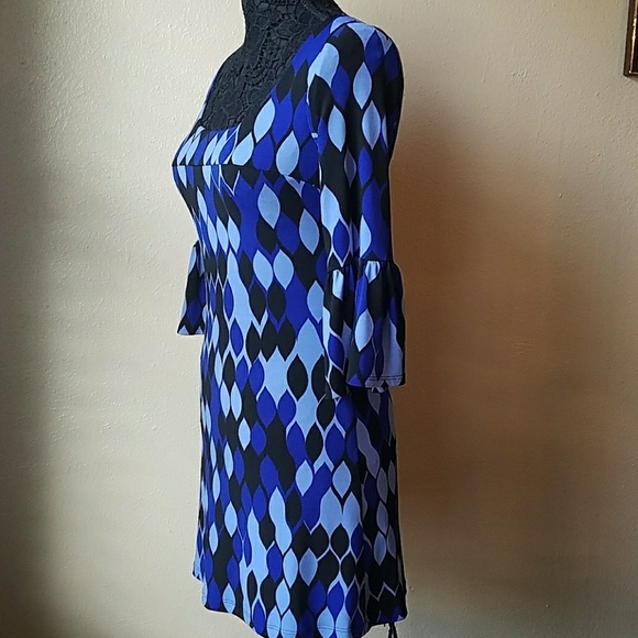 💕Cute Dress 💕 - Picture 5 of 7